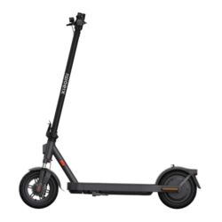 Xiaomi E-Scooter 5 Elite im urbanen Umfeld