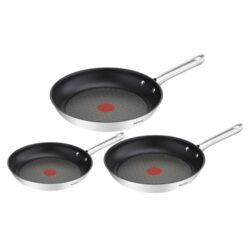 Tefal Duetto 3-teiliges Pfannenset auf einem Herd