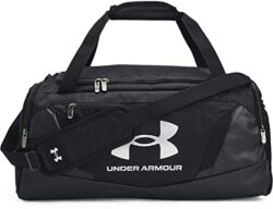 Under Armour UA Undeniable 5.0 Duffle SM Backpack in Aktion