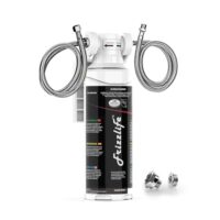 Verschiedene Trinkwasserfilter für reines und gefiltertes Wasser.